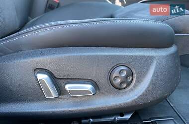 Седан Audi S6 2017 в 