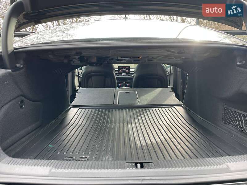 Седан Audi S6 2015 в Киеве