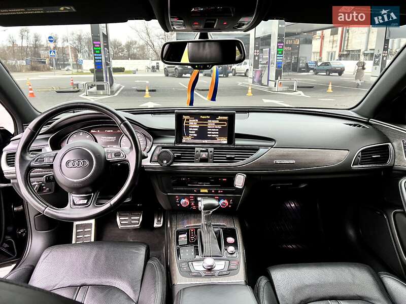 Седан Audi S6 2014 в Дніпрі