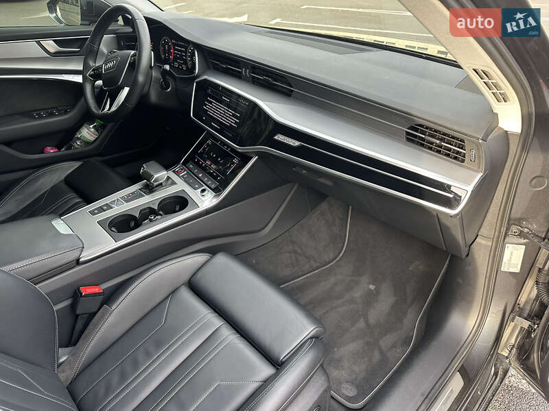 Универсал Audi S6 2021 в Киеве
