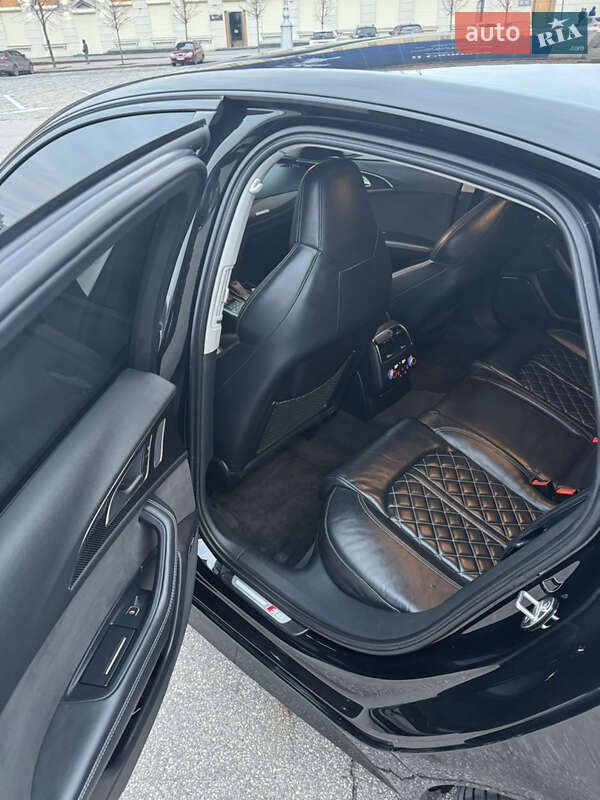 Седан Audi S6 2016 в Киеве