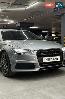 Седан Audi S6 2016 в 