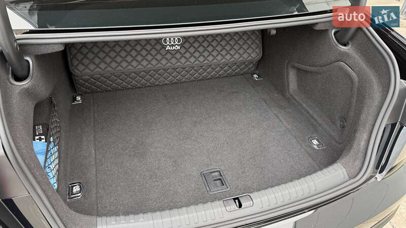 Седан Audi S6 2021 в Киеве