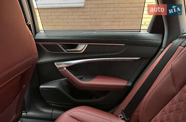 Седан Audi S6 2022 в 