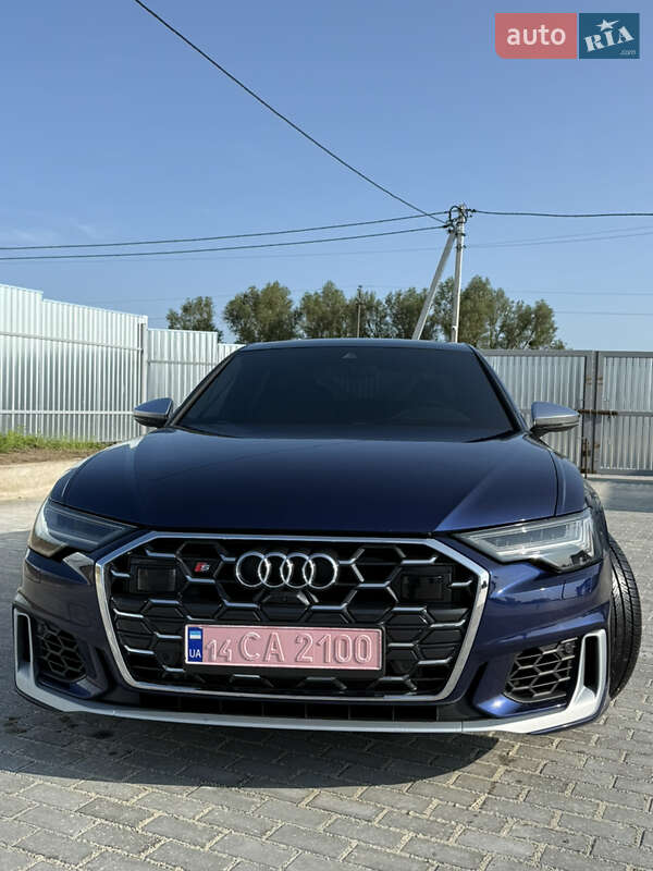 Седан Audi S6 2020 в Львове
