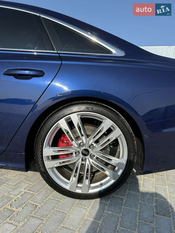 Седан Audi S6 2020 в Львове