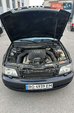 Седан Audi S6 1997 в 