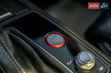 Седан Audi S6 2018 в 