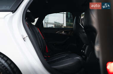 Седан Audi S6 2015 в Овидиополе