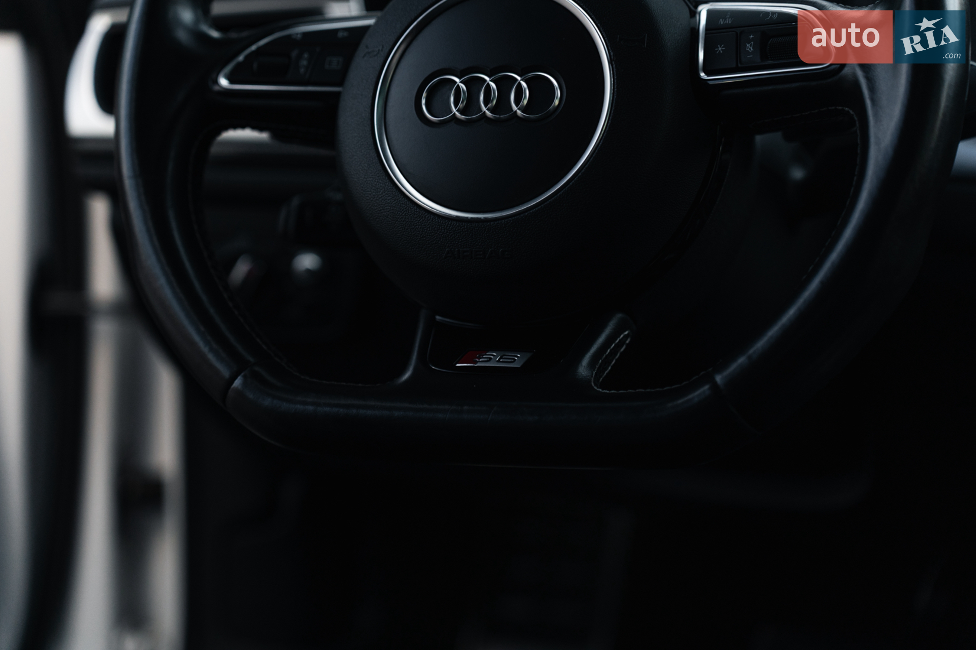 2015 Audi S6 - мініатюра 8