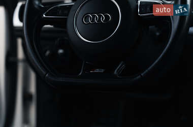 Седан Audi S6 2015 в 