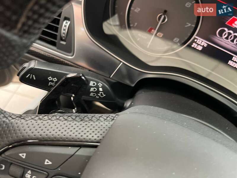 Седан Audi S6 2015 в Киеве