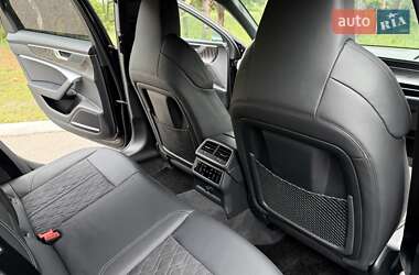Седан Audi S6 2021 в 