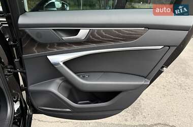 Седан Audi S6 2021 в 