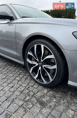 Седан Audi S6 2014 в 