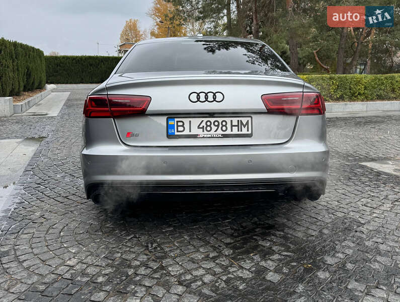 Седан Audi S6 2014 в Днепре