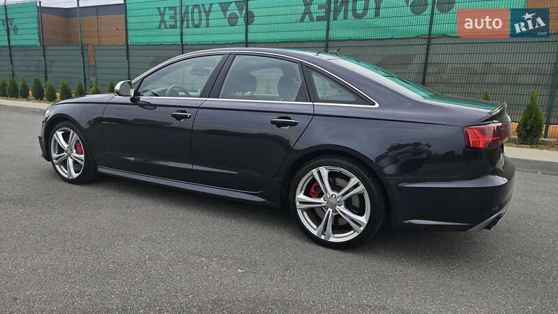 Седан Audi S6 2017 в Киеве