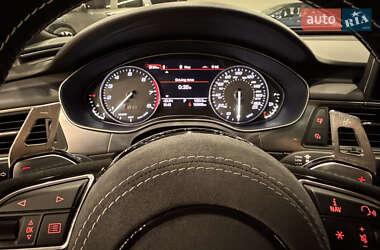 Седан Audi S6 2015 в 