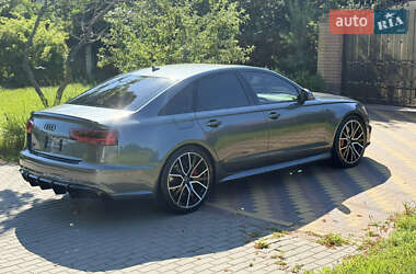 Седан Audi S6 2016 в 