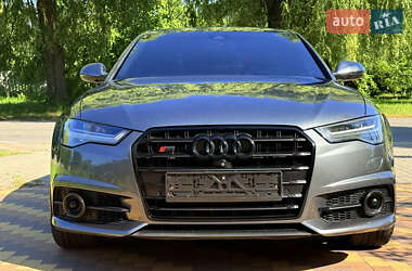 Седан Audi S6 2016 в 