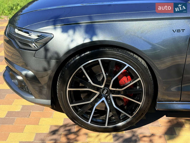 Седан Audi S6 2016 в Киеве