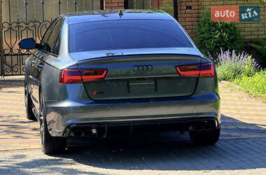 Седан Audi S6 2016 в 