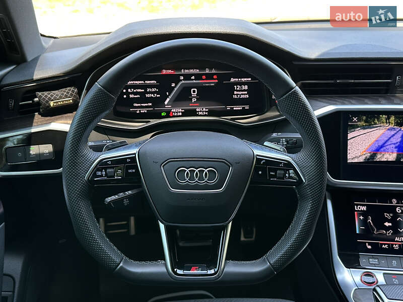 Седан Audi S6 2022 в Гостомелі