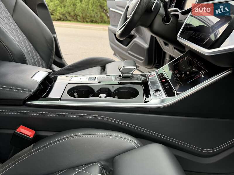 Седан Audi S6 2021 в Києві