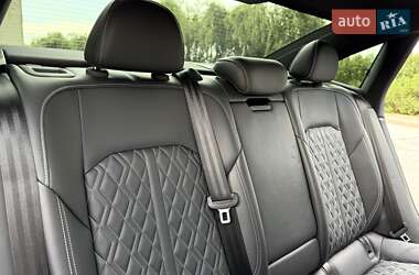 Седан Audi S6 2021 в 