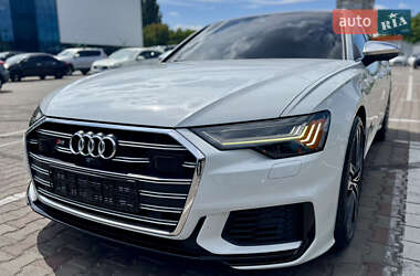 Седан Audi S6 2019 в 
