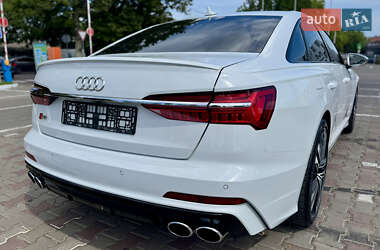 Седан Audi S6 2019 в 