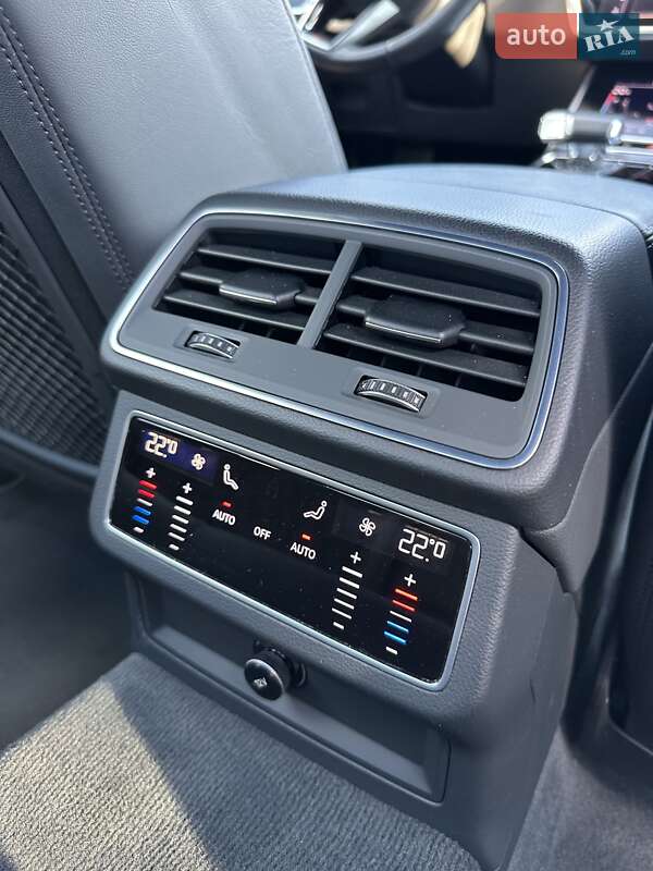 Седан Audi S6 2021 в Киеве