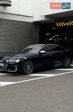 Седан Audi S6 2020 в 