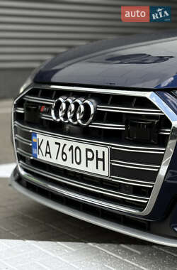 Седан Audi S6 2020 в 