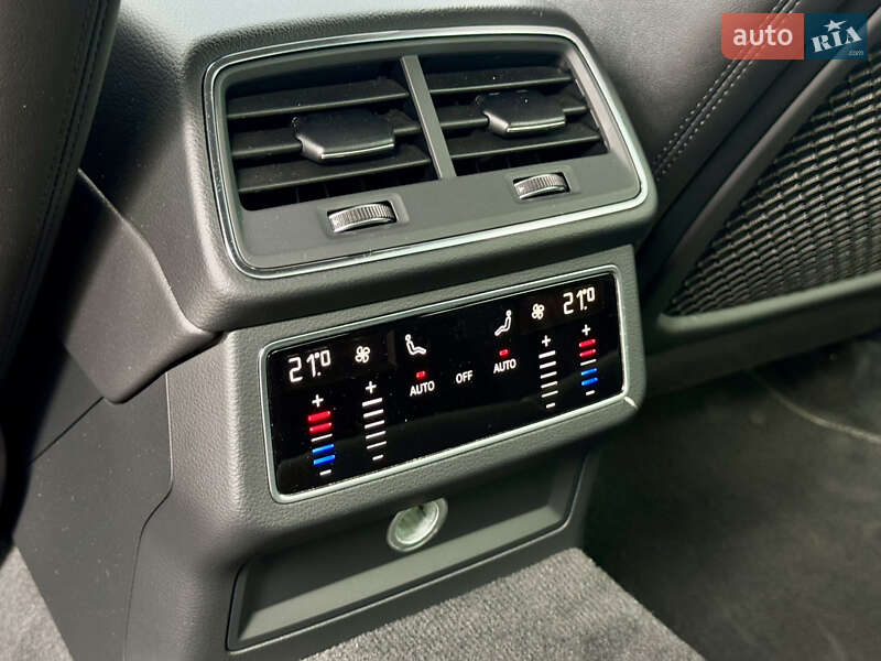 Седан Audi S6 2020 в Киеве