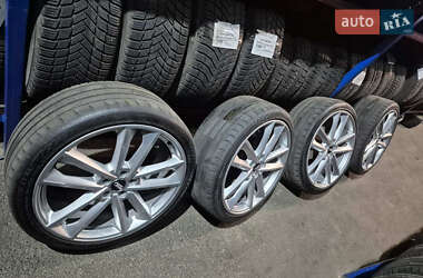 Седан Audi S6 2020 в 
