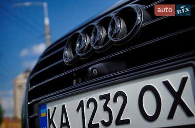 Седан Audi S6 2017 в 