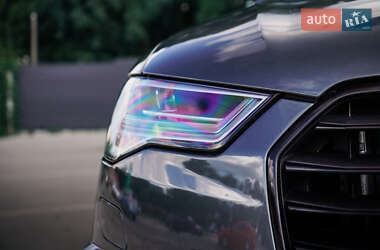 Седан Audi S6 2017 в 