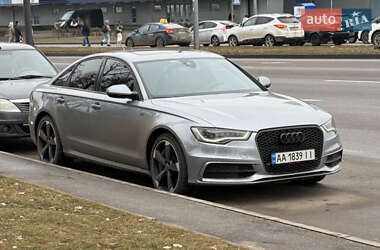 Седан Audi S6 2014 в 