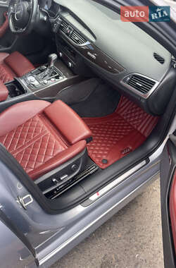 Седан Audi S6 2016 в 