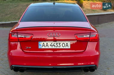 Седан Audi S6 2012 в 
