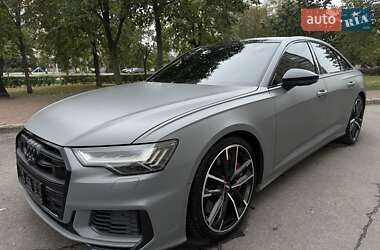Седан Audi S6 2021 в 