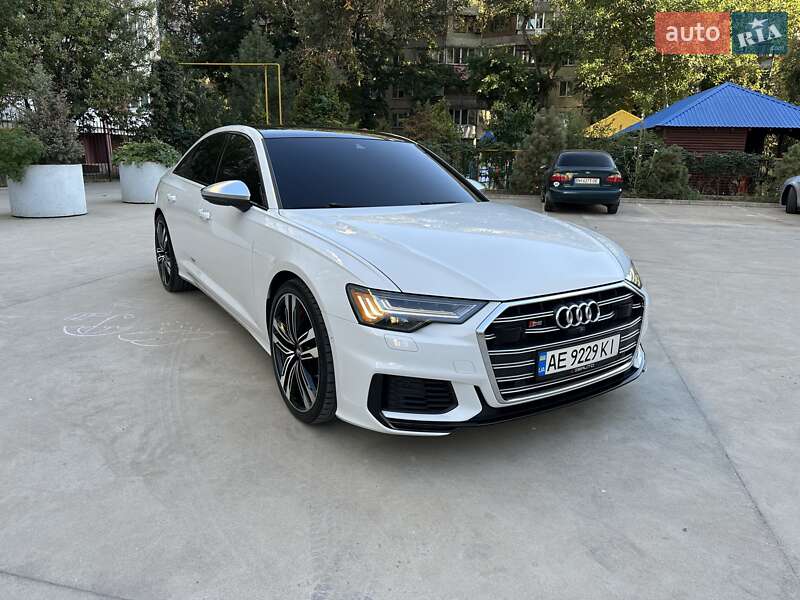 Седан Audi S6 2019 в Одессе