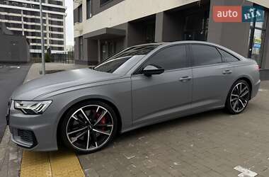 Седан Audi S6 2021 в 
