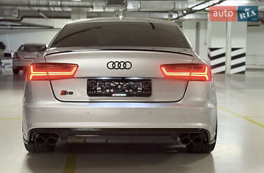 Седан Audi S6 2016 в 