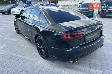 Седан Audi S6 2015 в 