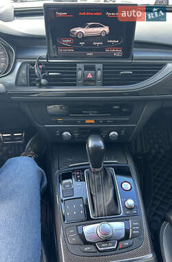 Седан Audi S6 2015 в 