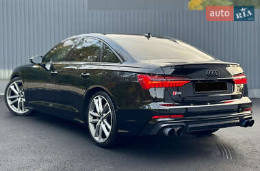 Седан Audi S6 2019 в 
