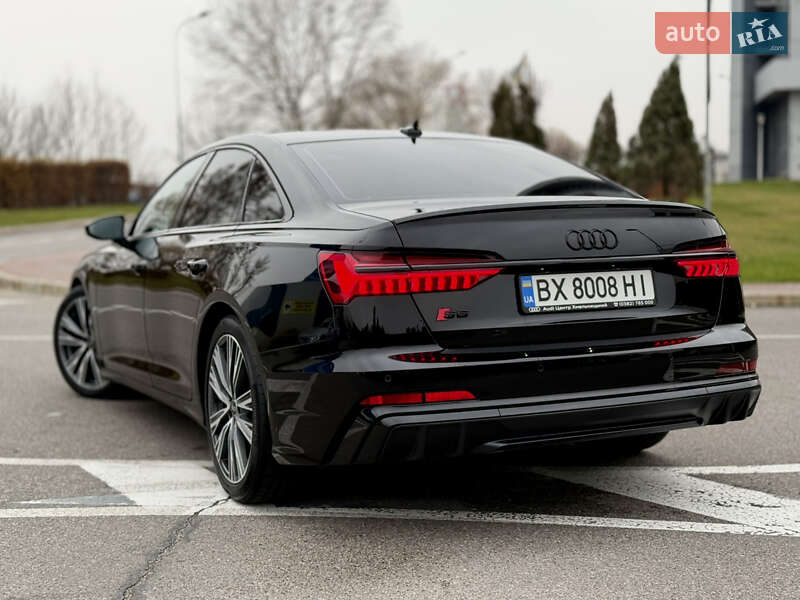 Седан Audi S6 2024 в Киеве