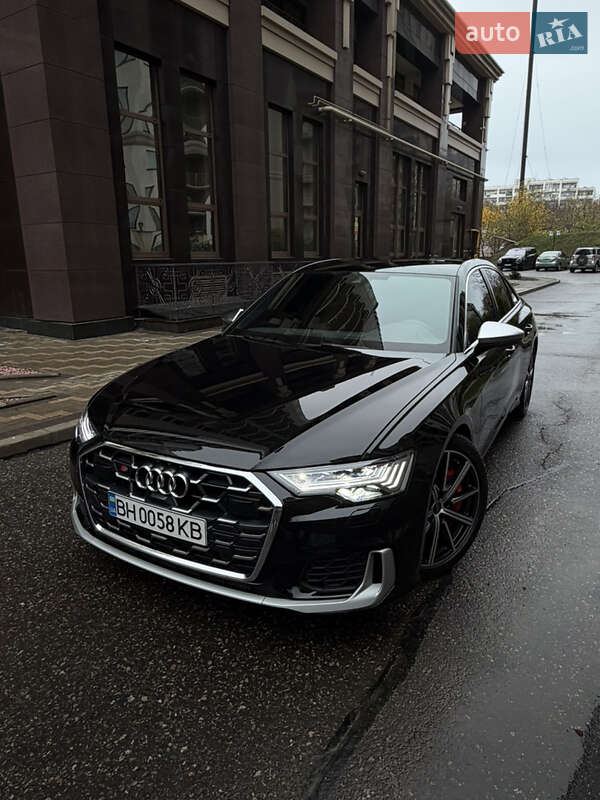 Седан Audi S6 2023 в Одессе